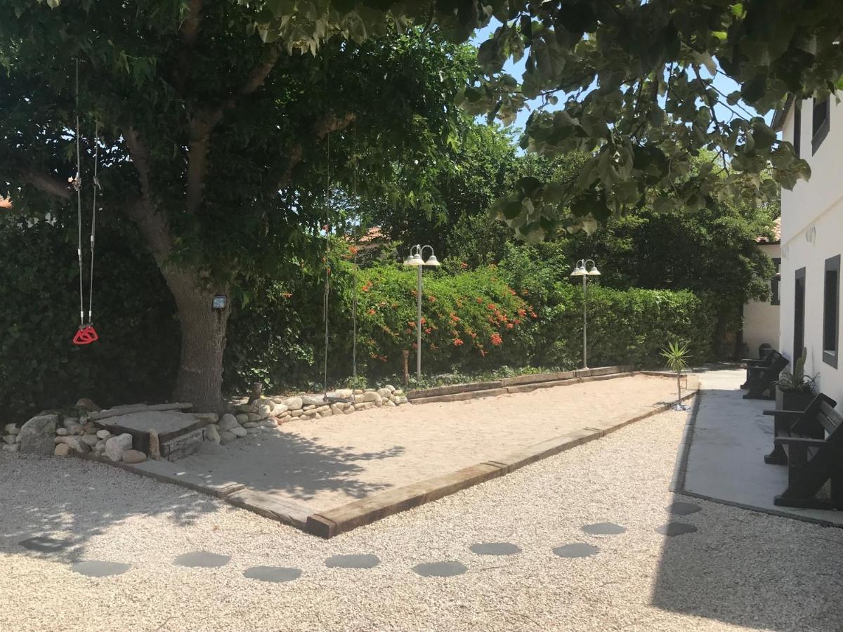 Beach House Fos-sur-Mer Exterior photo